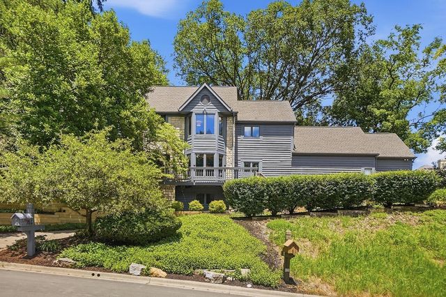 786 Robbins Way, Worthington, OH 43085