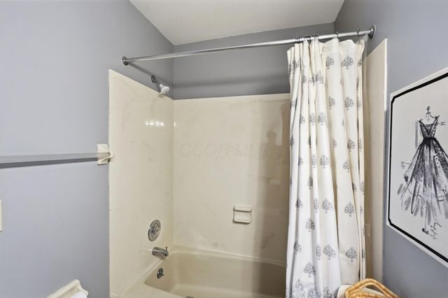 786 Robbins Way, Worthington, OH 43085