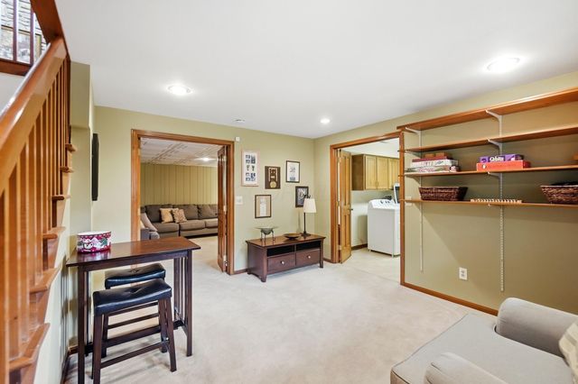 786 Robbins Way, Worthington, OH 43085
