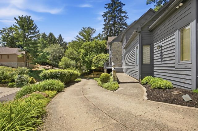 786 Robbins Way, Worthington, OH 43085