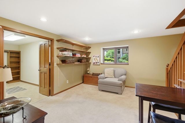 786 Robbins Way, Worthington, OH 43085