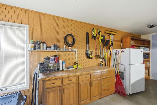 786 Robbins Way, Worthington, OH 43085