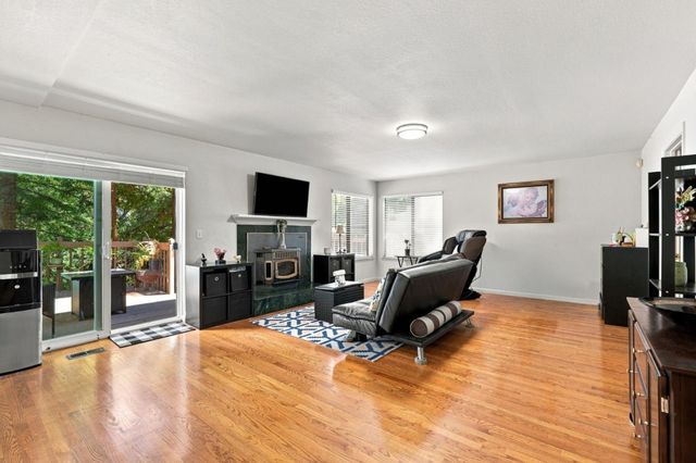 3 Wildwood Place, Richmond, CA 94803