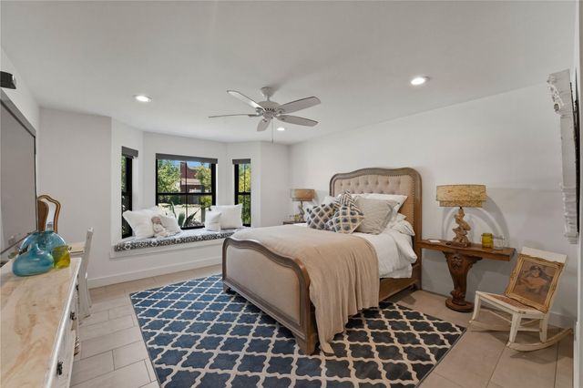 1124 Bowie Street, Columbus, TX 78934