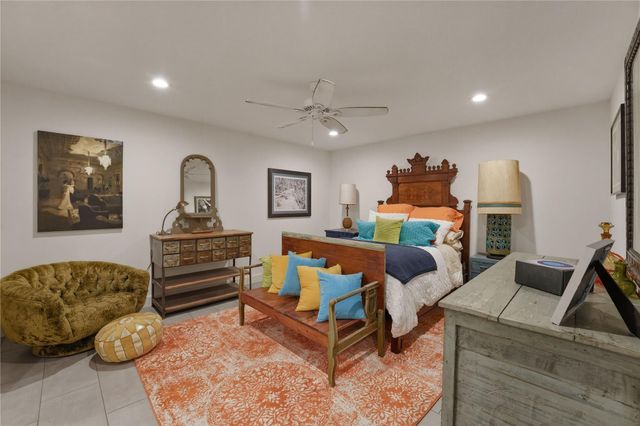 1124 Bowie Street, Columbus, TX 78934