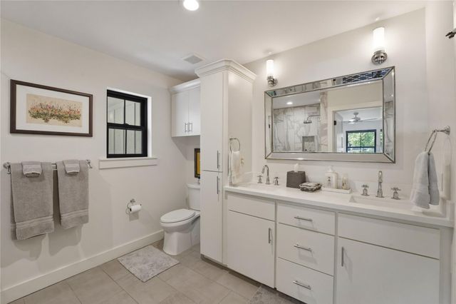 1124 Bowie Street, Columbus, TX 78934
