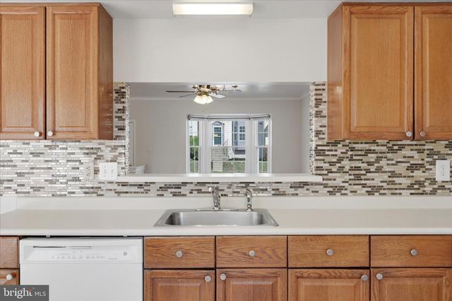 10804 STONE HILL LN, Manassas, VA 20109