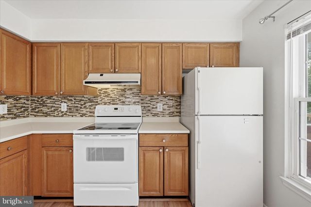 10804 STONE HILL LN, Manassas, VA 20109