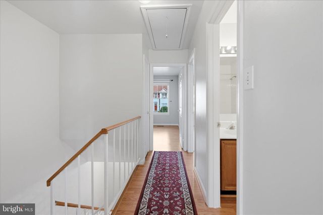 10804 STONE HILL LN, Manassas, VA 20109