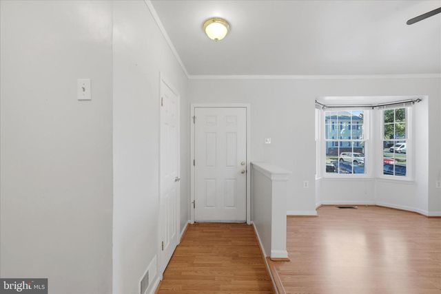 10804 STONE HILL LN, Manassas, VA 20109