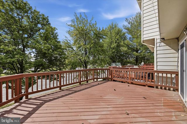 10804 STONE HILL LN, Manassas, VA 20109