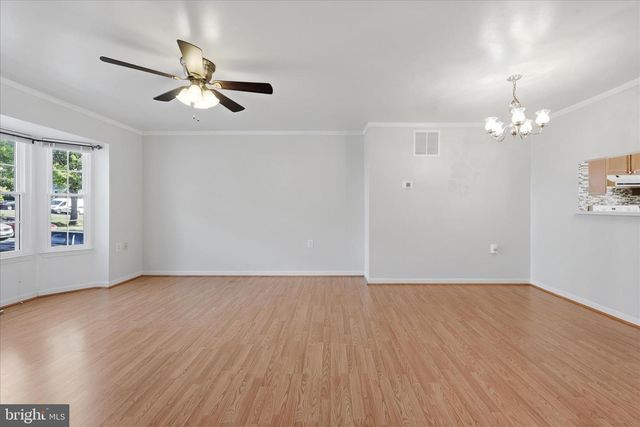 10804 STONE HILL LN, Manassas, VA 20109