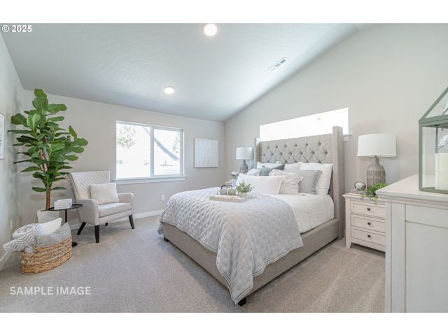 4711 STONEFIELD Ct, Florence, OR 97439