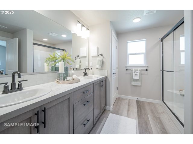 4711 STONEFIELD Ct, Florence, OR 97439