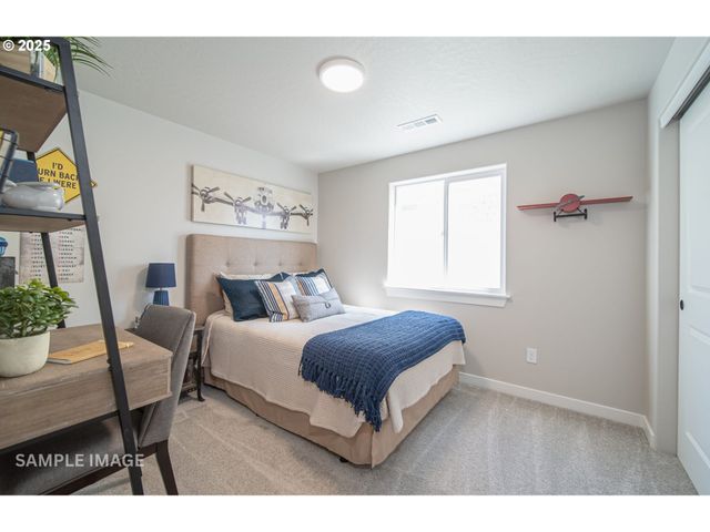 4711 STONEFIELD Ct, Florence, OR 97439