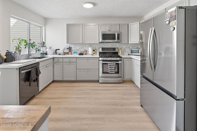 1111 Scarlet Oak Avenue, Toms River, NJ 08755