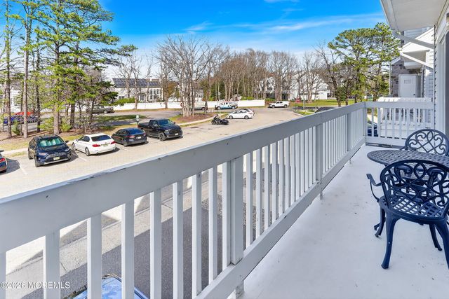 1111 Scarlet Oak Avenue, Toms River, NJ 08755