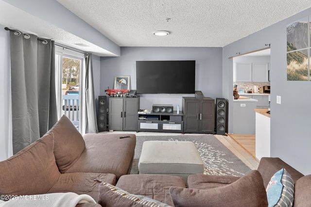 1111 Scarlet Oak Avenue, Toms River, NJ 08755