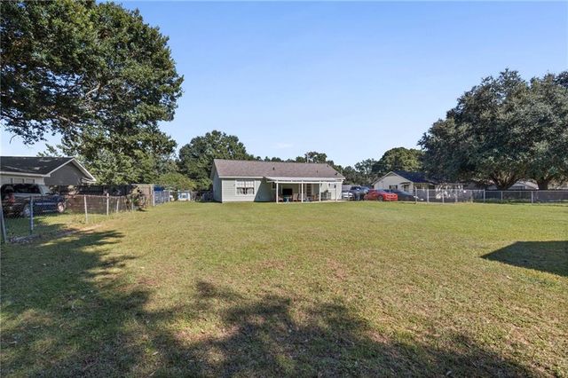 1695 Cattleman Court, Semmes, AL 36575