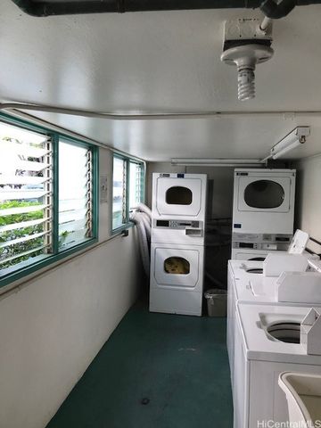 3410 Leahi Avenue 304, Honolulu, HI 96815