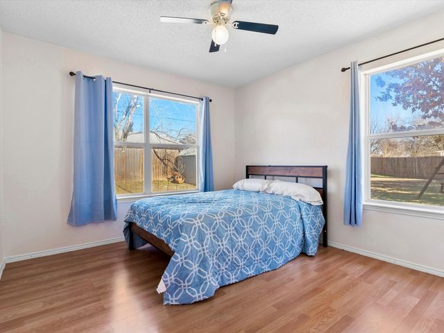 409 Huddleston Court, Springtown, TX 76082