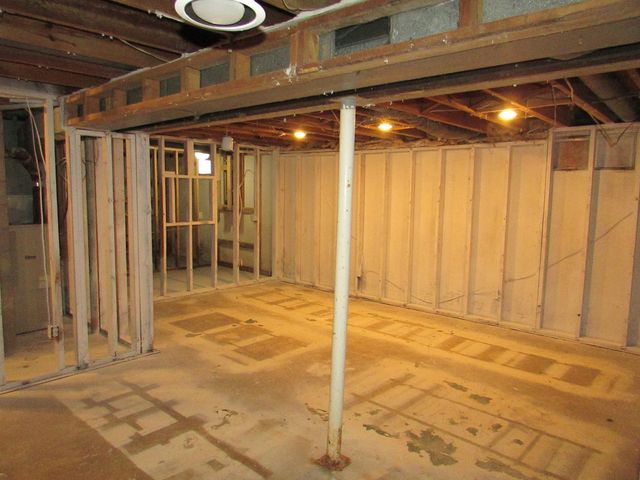 10088 Sonora Drive, Linden, MI 48430