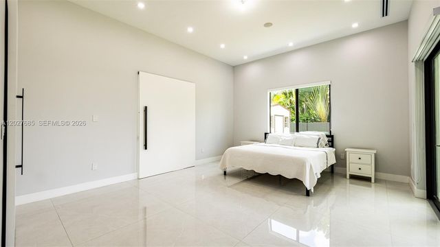 11450 SW 59th Terrace, Miami, FL 33173