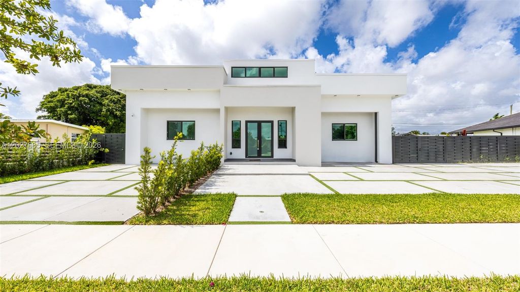 11450 SW 59th Terrace, Miami, FL 33173