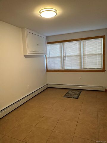 152-20 Peck Avenue, Flushing, NY 11355