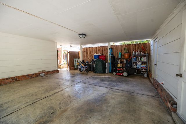 2839 HONEY TREE DR, Germantown, TN 38138