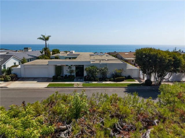 4521 Fairfield Drive, Corona Del Mar, CA 92625