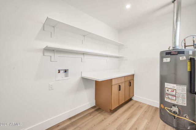 4902 E GRANADA Road, Phoenix, AZ 85008