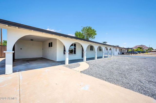 4902 E GRANADA Road, Phoenix, AZ 85008