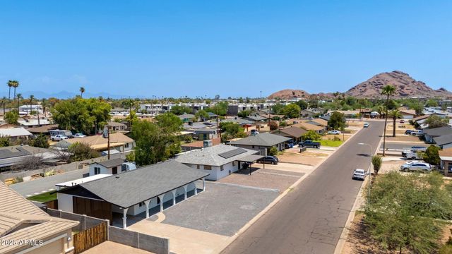 4902 E GRANADA Road, Phoenix, AZ 85008