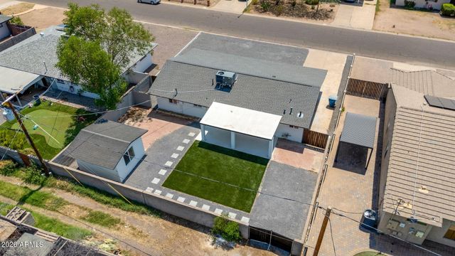 4902 E GRANADA Road, Phoenix, AZ 85008