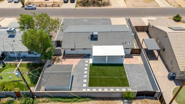 4902 E GRANADA Road, Phoenix, AZ 85008