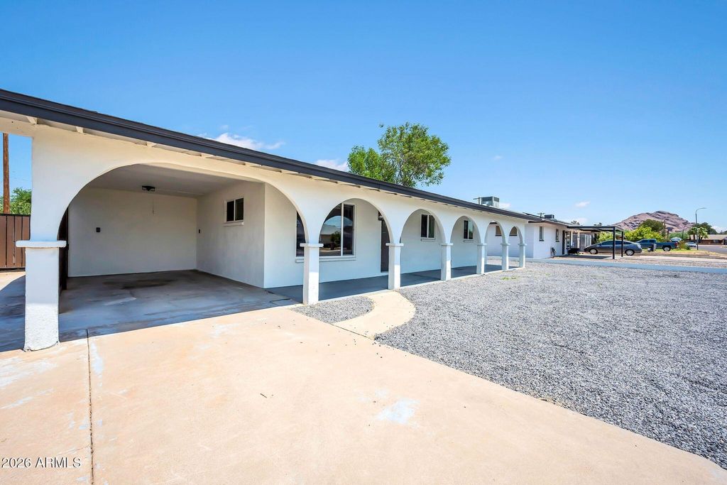 4902 E GRANADA Road, Phoenix, AZ 85008 — photo 2