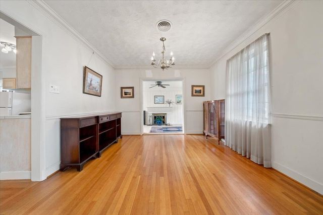 5280 COLE RD, Memphis, TN 38120