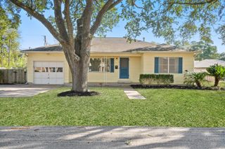 1811 Mulcahy Street, Rosenberg, TX 77471