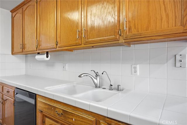 5009 Shaman Court, Bakersfield, CA 93312