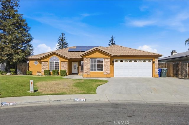 5009 Shaman Court, Bakersfield, CA 93312