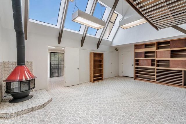 23725 Determine Lane, Monterey, CA 93940