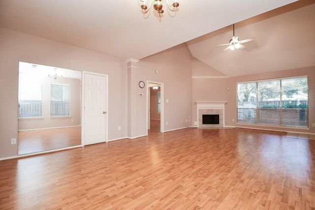 4202 Creek Hollow Lane, Missouri City, TX 77459