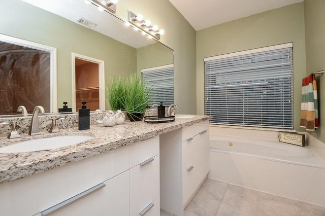 4202 Creek Hollow Lane, Missouri City, TX 77459