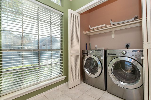 4202 Creek Hollow Lane, Missouri City, TX 77459