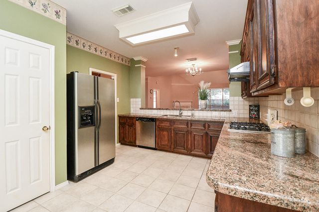 4202 Creek Hollow Lane, Missouri City, TX 77459