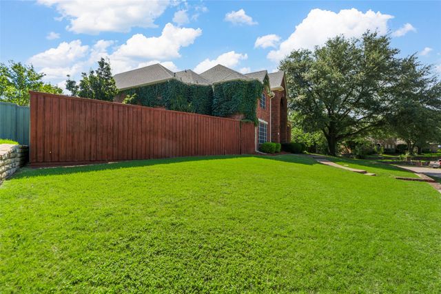 2988 Hillingdon Drive, Richardson, TX 75082