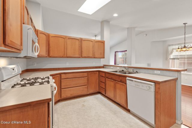 175 E Jeffrey Pine Ln, Coeur D'alene, ID 83815