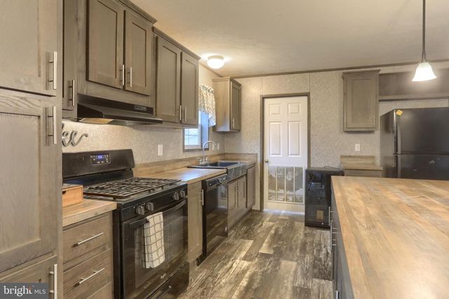 95 NORTHCREST ACRES PARK, Lebanon, PA 17046