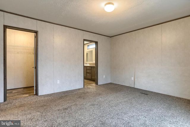 95 NORTHCREST ACRES PARK, Lebanon, PA 17046